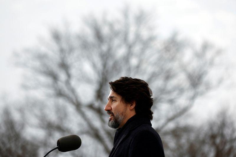 Canada's Prime Minister Justin Trudeau takes part in a news conference at the Dominion Arboretum in Ottawa, Ontario, Canada December 11, 2020. REUTERS/Blair Gable 