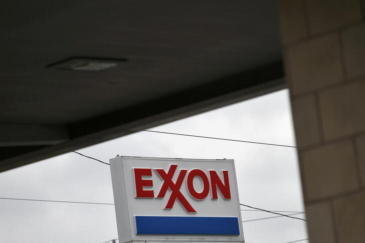 FILE PHOTO: An Exxon gas station is seen in Houston, Texas, U.S., April 30, 2019.  REUTERS/Loren Elliott/File Photo