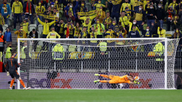 Villarreal win Europa League after marathon shootout victory over Man United