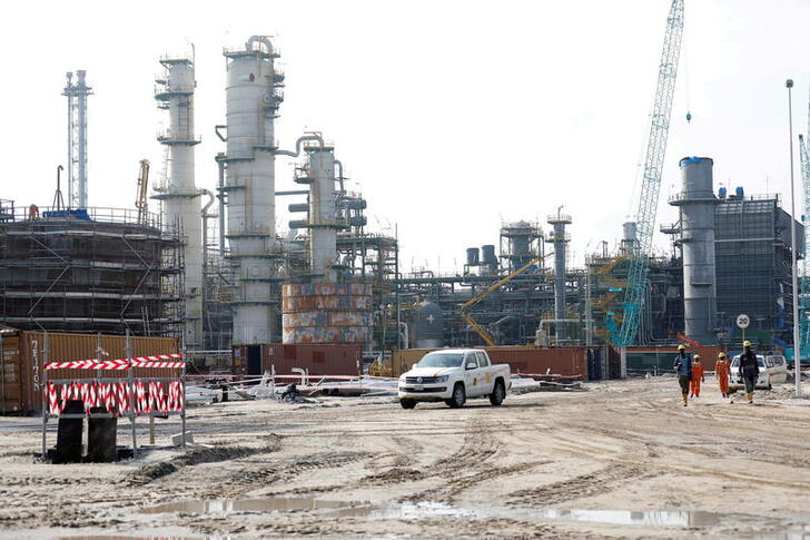 FILE PHOTO: View of the Dangote Oil Refinery under construction in Ibeju Lekki district, on the outskirts of  Lagos, Nigeria July 5, 2018. REUTERS/Akintunde Akinleye/File Photo