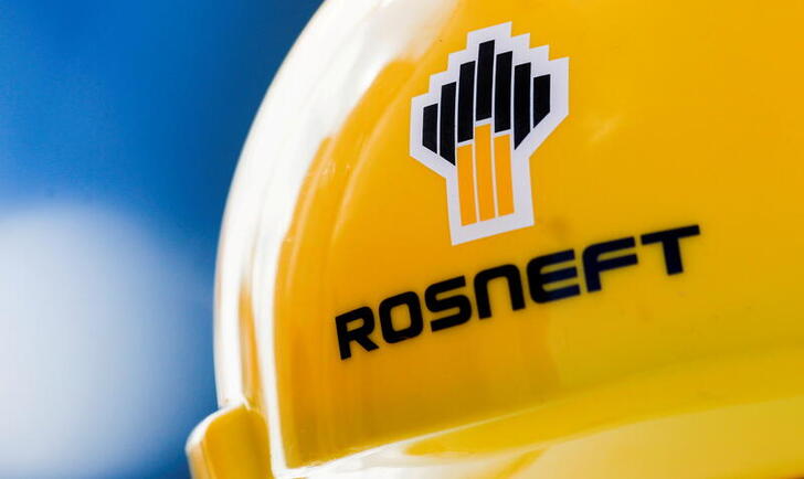 FILE PHOTO: The Rosneft logo is pictured on a safety helmet in Vung Tau, Vietnam April 27, 2018. Picture taken April 27, 2018. REUTERS/Maxim Shemetov/File Photo