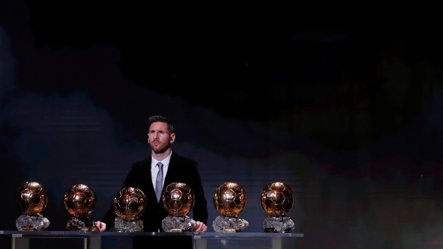 ICYMI – Rihanna and Messi receive historic honors, from Barbados to Paris