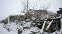 ICYMI – Snowy scenes capture headlines, from eastern Ukraine to Istanbul